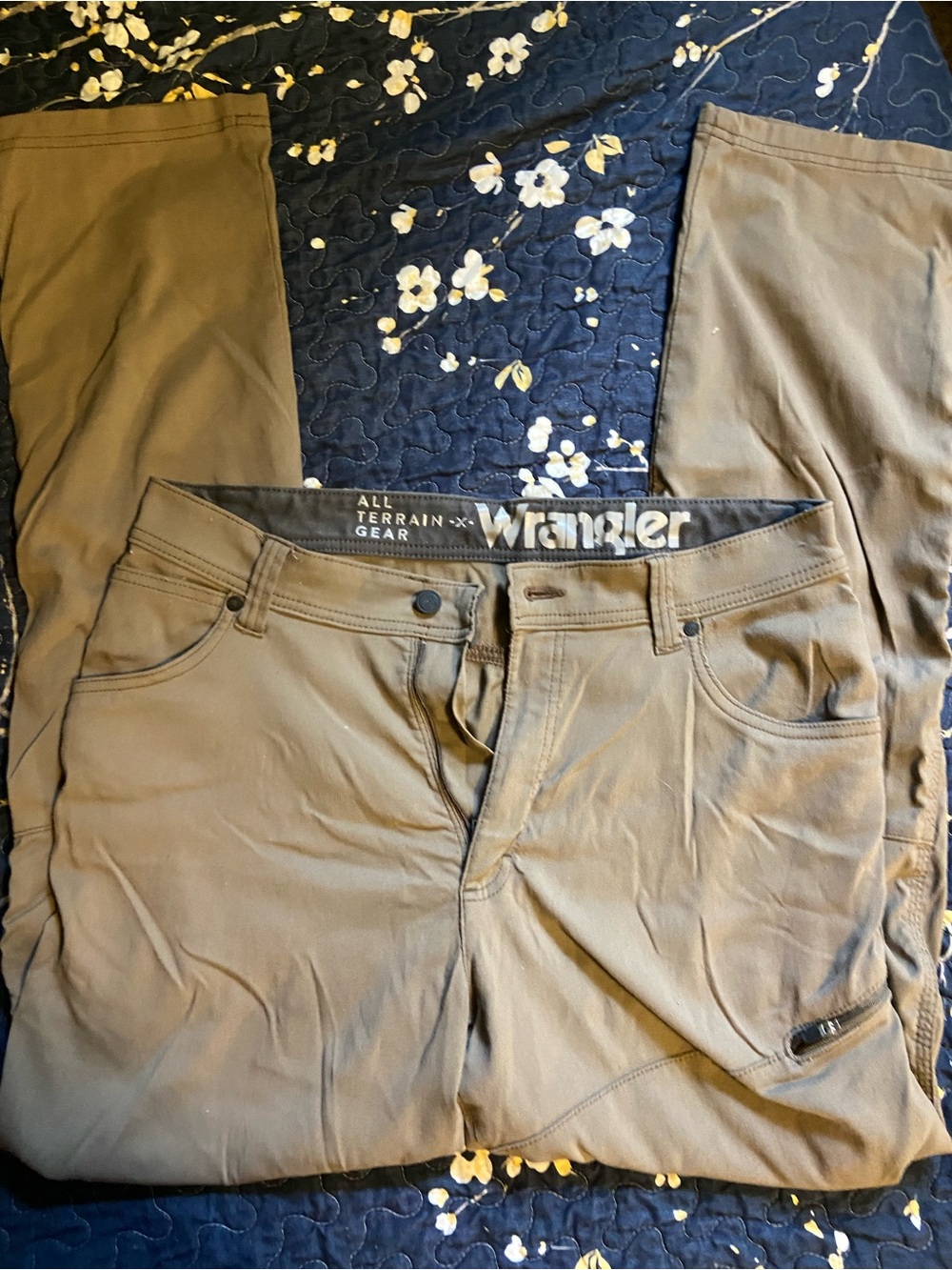 Wrangler Men’s Pants
Size - 34
